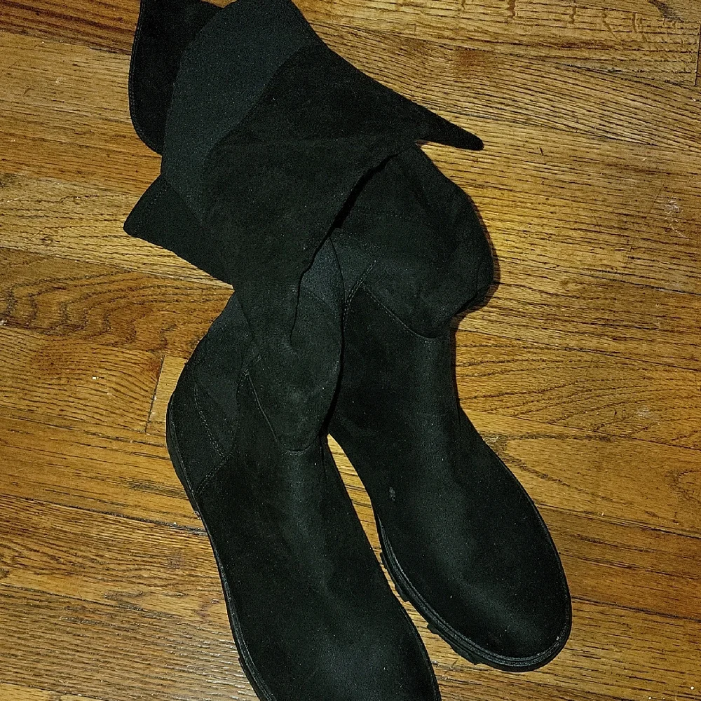 Black Suede Knee-High Boots - Picture 1 of 5
